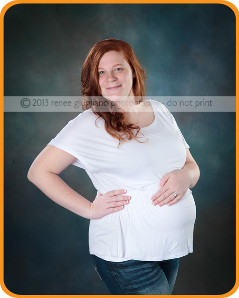 Renee Giugliano Photography, Oak Harbor, WA Photographer specializing in Pregnancy Newborn & Children
