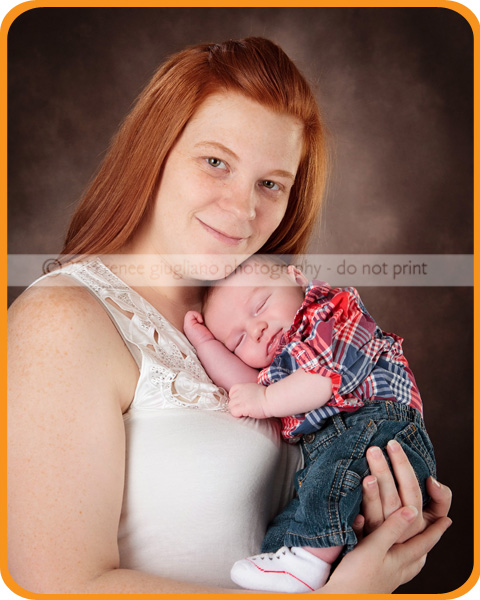 Renee Giugliano Photography, Oak Harbor, WA Photographer specializing in Pregnancy Newborn & Children