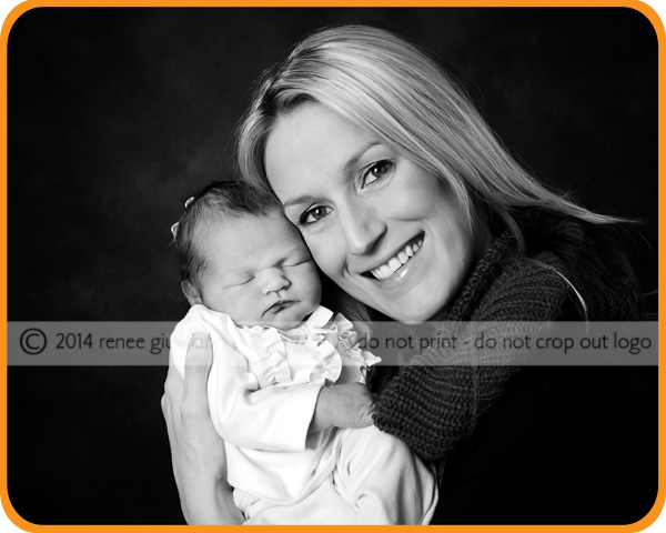 Renee Giugliano Photography, Oak Harbor, WA Photographer specializing in Pregnancy, Newborn & Children