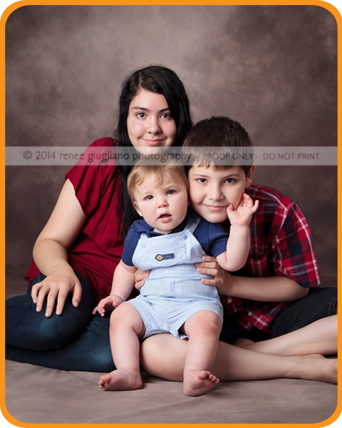 Renee Giugliano Photography, Oak Harbor, WA Photographer specializing in Pregnancy, Newborn & Children