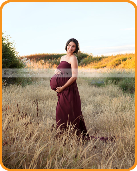 © 2015 Renee Giugliano Photography  Renee Giugliano Photography, Oak Harbor, WA Photographer specializing in Pregnancy, Newborn & Children